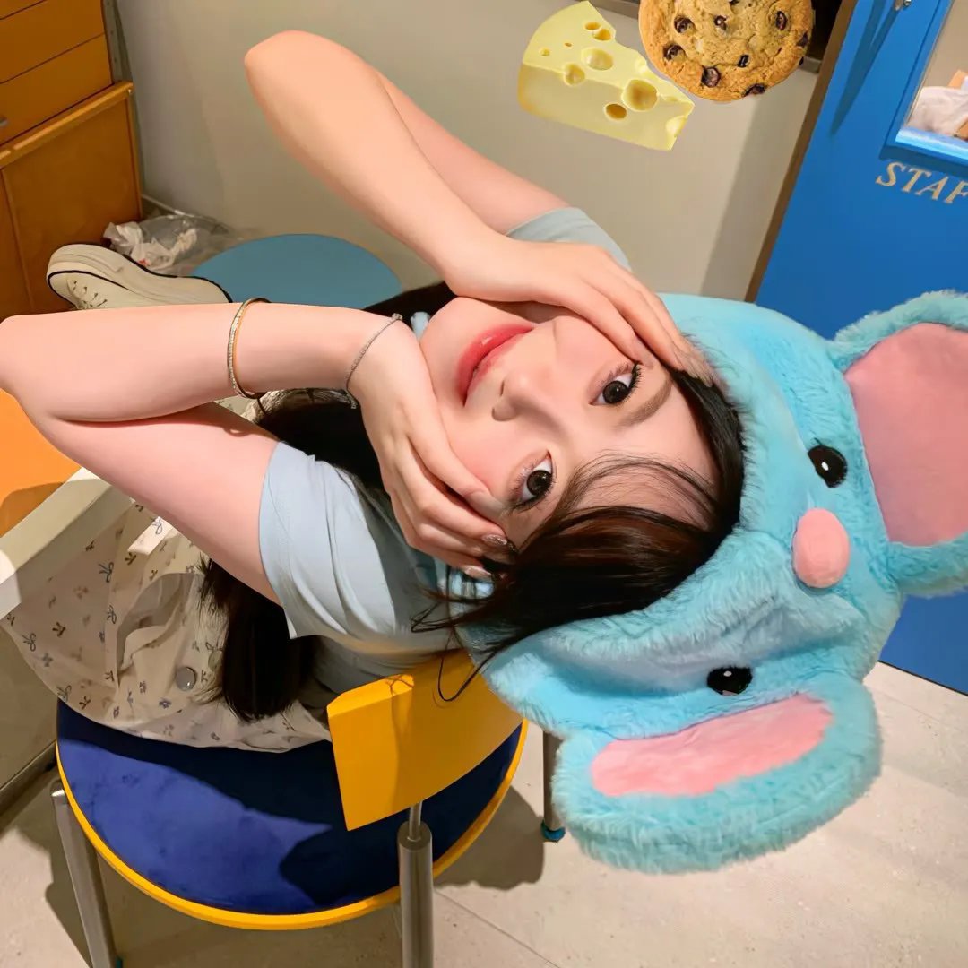 金发奇女